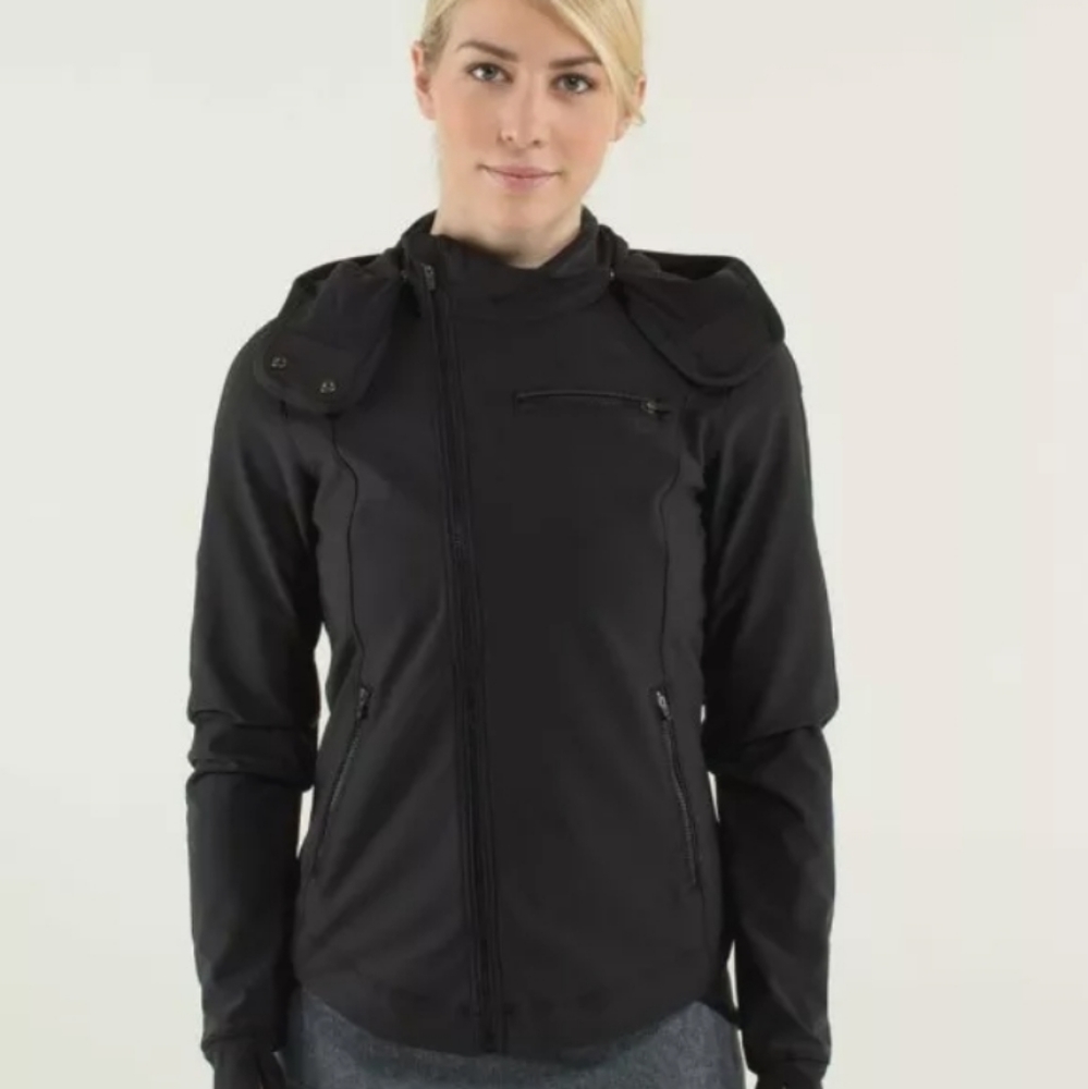 Lululemon Keep it up Jacket